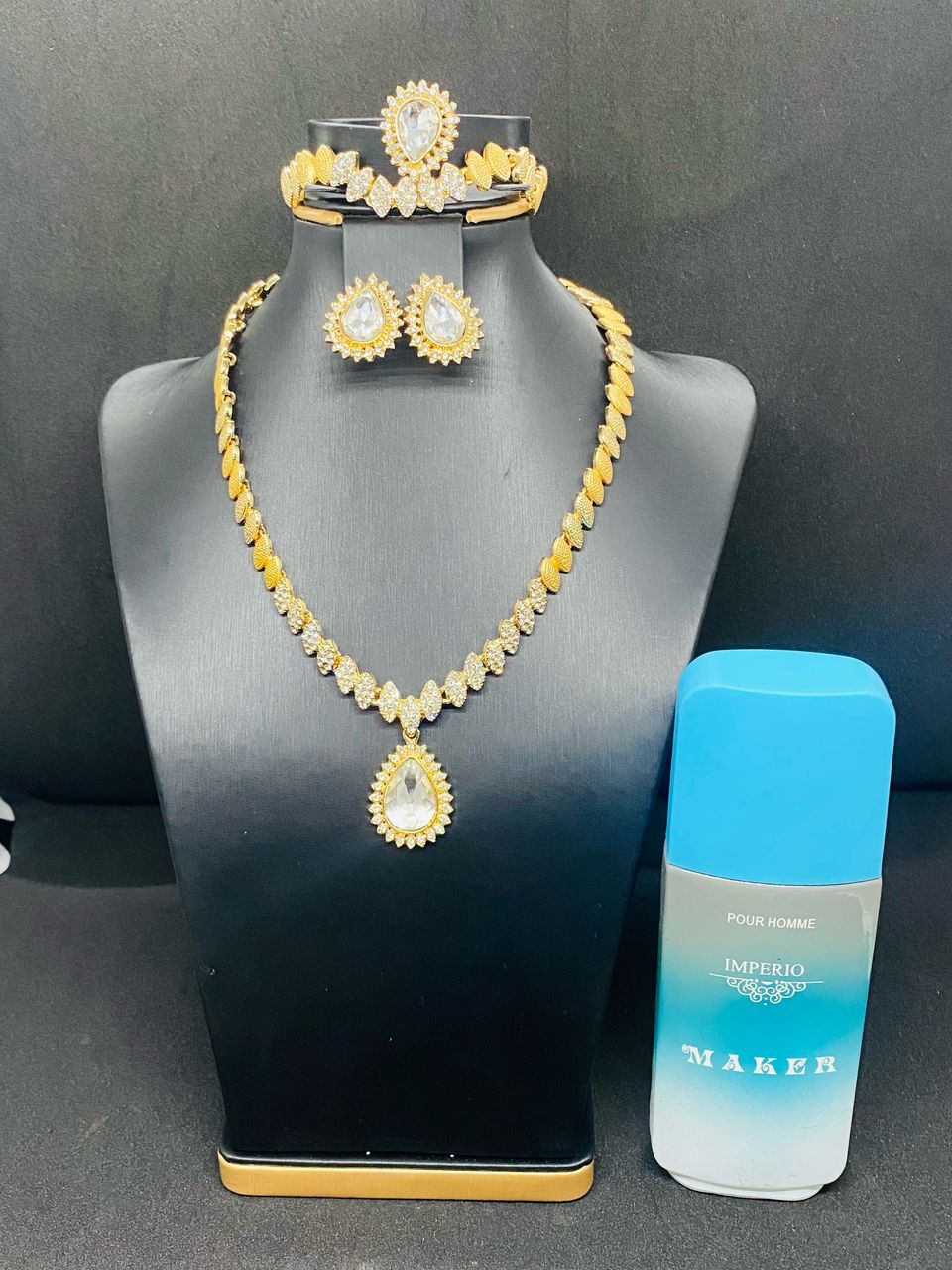 Jewelry Set Display